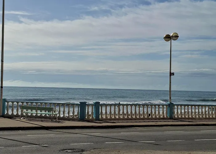 Casas - Pola De Siero Lägenhet Torrevieja